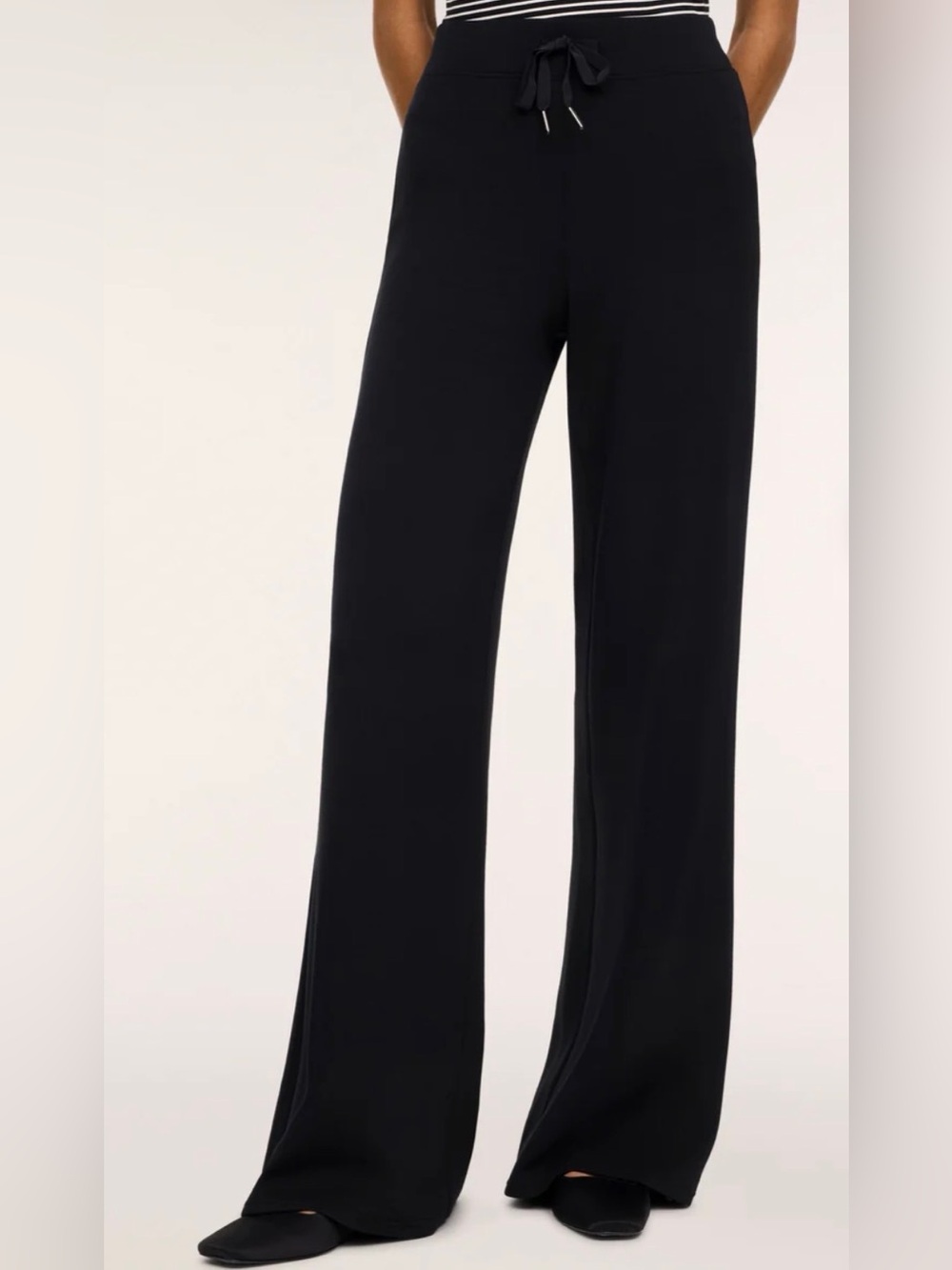 SPANX Black AIRESSENTIALS wide leg drawstring pant large